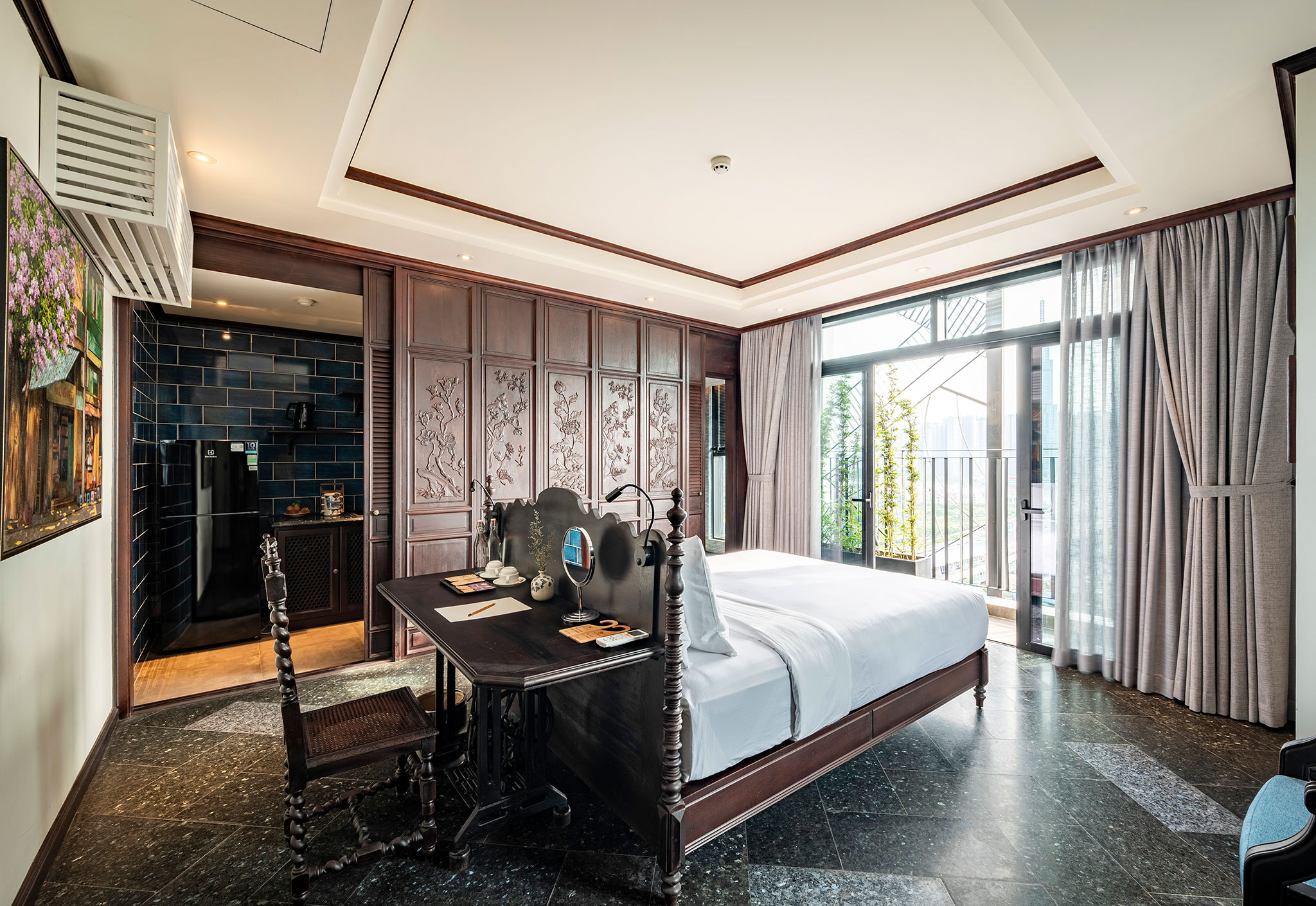 Signature Studio with Balcony