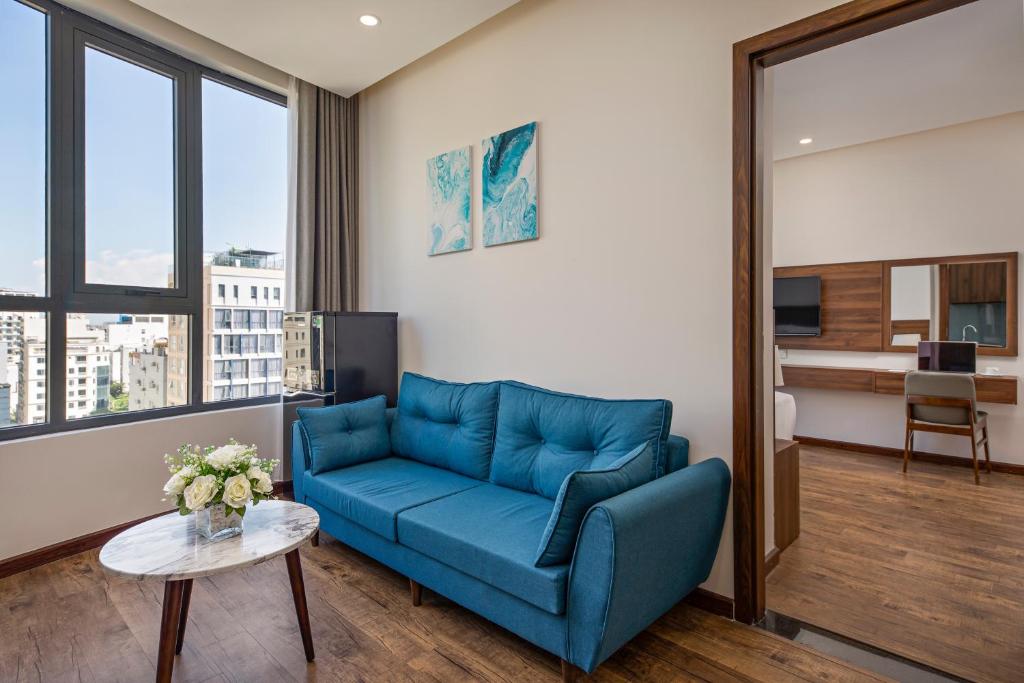 One Bedroom with Balcony