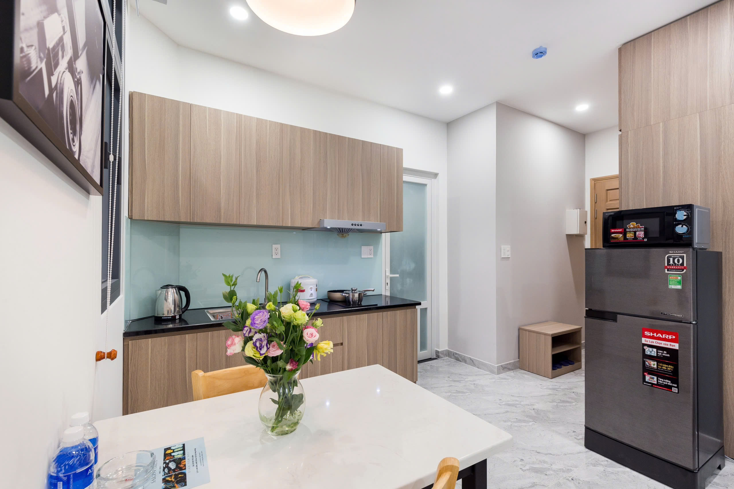 Standard Studio Cột 06