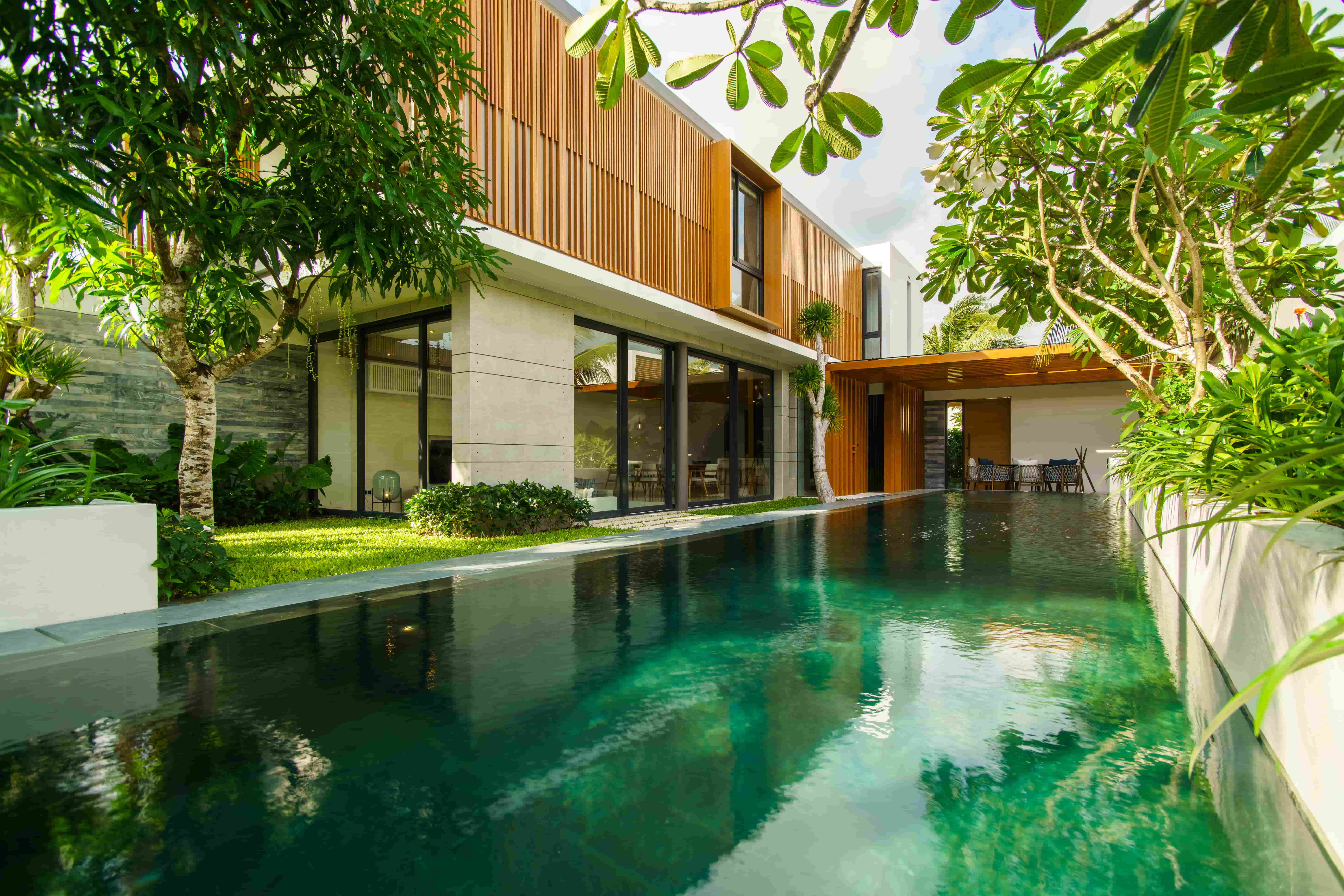 Two Bedroom Deluxe Pool Villa and Signature Two Bedroom Deluxe Pool Villa (Castor)